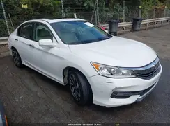 1HGCR2F81HA200498 2017 HONDA ACCORD