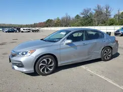 1HGCR2F81HA215969 2017 HONDA ACCORD