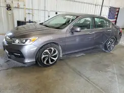 1HGCR2F81HA218127 2017 HONDA ACCORD