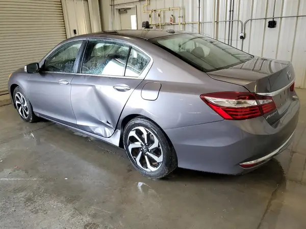 1HGCR2F81HA218127 2017 HONDA ACCORD - Image 2