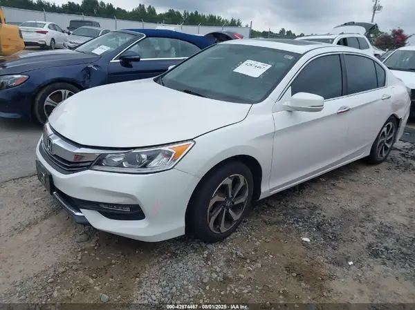 1HGCR2F81HA230715 2017 HONDA ACCORD - Image 2