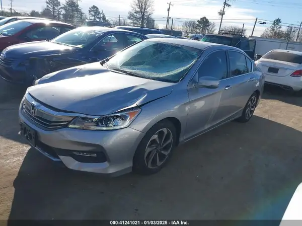 1HGCR2F81HA251662 2017 HONDA ACCORD - Image 2