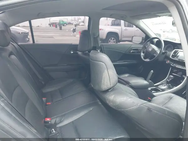 1HGCR2F81HA281468 2017 HONDA ACCORD - Image 8