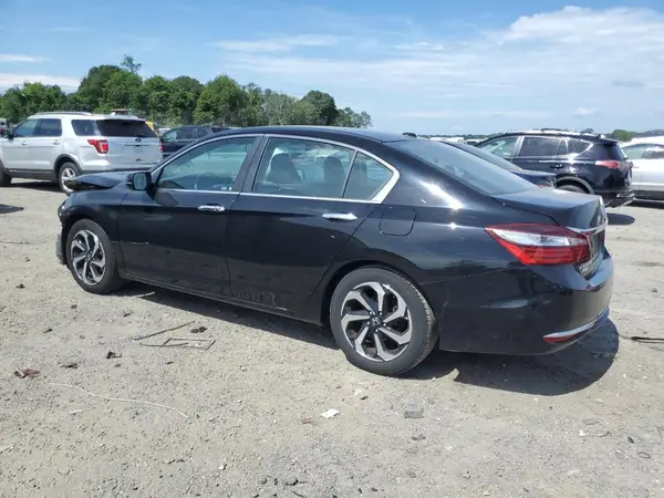 1HGCR2F82GA002835 2016 HONDA ACCORD - Image 2