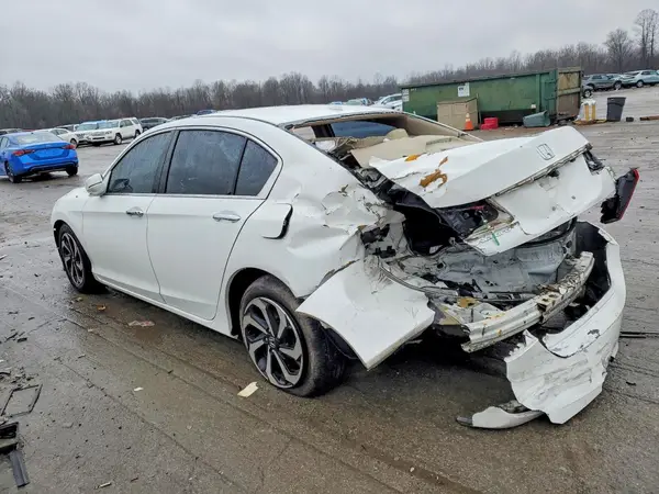 1HGCR2F82GA035513 2016 HONDA ACCORD - Image 2