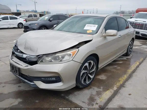 1HGCR2F82GA046303 2016 HONDA ACCORD - Image 2