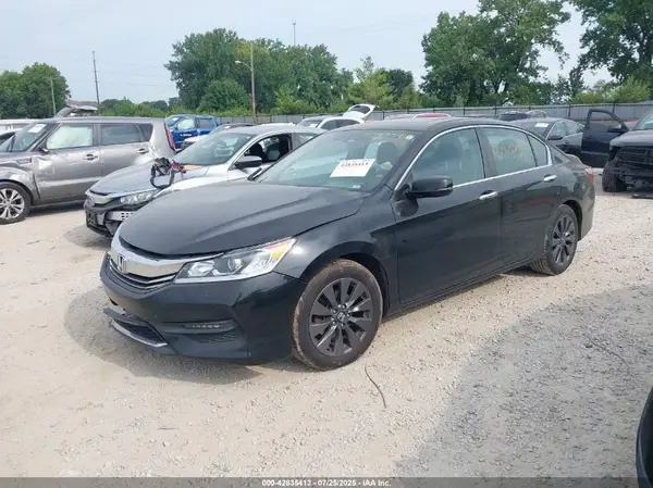 1HGCR2F82GA046558 2016 HONDA ACCORD - Image 2
