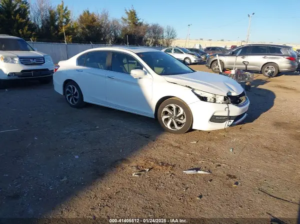 1HGCR2F82GA048567 2016 HONDA ACCORD - Image 1
