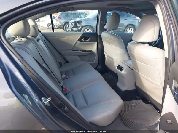 1HGCR2F82GA052165 2016 HONDA ACCORD - Image 8