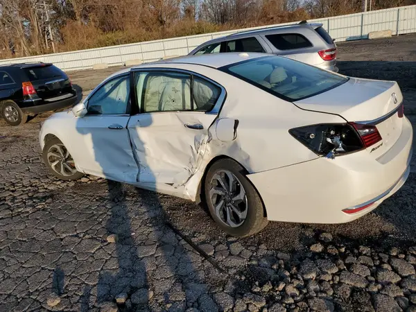 1HGCR2F82GA055731 2016 HONDA ACCORD - Image 2