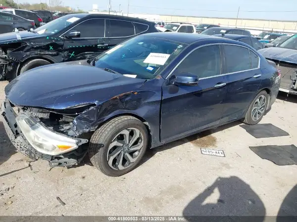 1HGCR2F82GA062498 2016 HONDA ACCORD - Image 2