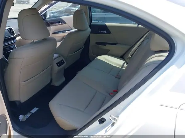 1HGCR2F82GA076076 2016 HONDA ACCORD - Image 8