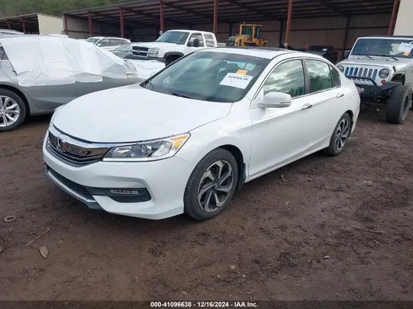 1HGCR2F82GA080645 2016 HONDA ACCORD - Image 2