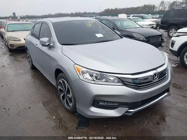1HGCR2F82GA084338 2016 HONDA ACCORD - Image 1