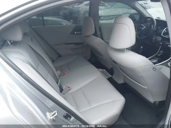 1HGCR2F82GA084338 2016 HONDA ACCORD - Image 8