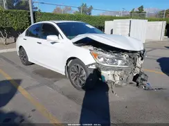 1HGCR2F82GA086963 2016 HONDA ACCORD