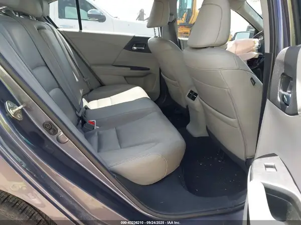 1HGCR2F82GA087840 2016 HONDA ACCORD - Image 8