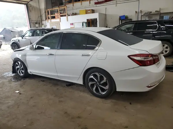 1HGCR2F82GA108637 2016 HONDA ACCORD - Image 2