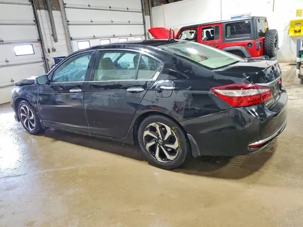 1HGCR2F82GA130783 2016 HONDA ACCORD - Image 2