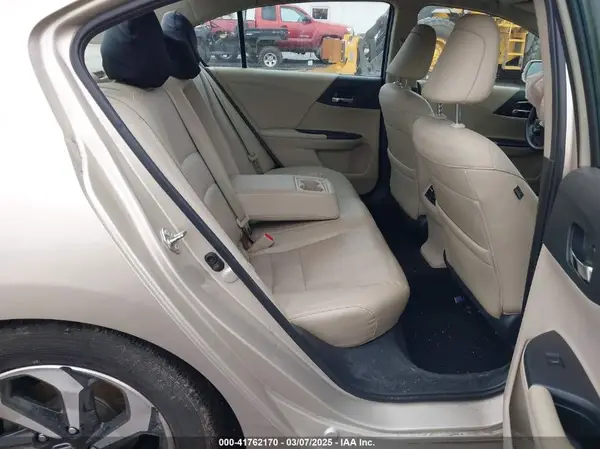 1HGCR2F82GA182916 2016 HONDA ACCORD - Image 8