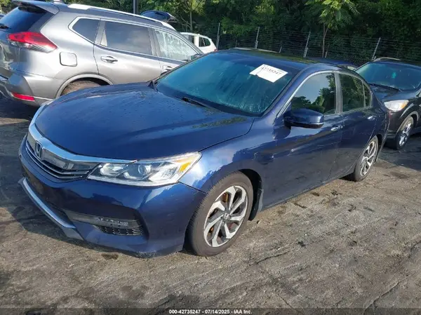 1HGCR2F82GA184794 2016 HONDA ACCORD - Image 2