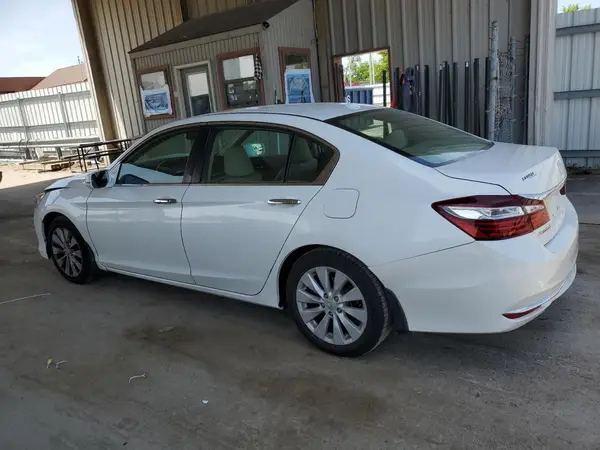 1HGCR2F82GA186805 2016 HONDA ACCORD - Image 2