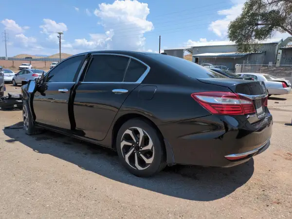1HGCR2F82GA223531 2016 HONDA ACCORD - Image 2