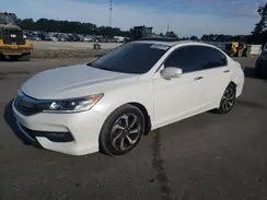 1HGCR2F82HA000245 2017 HONDA ACCORD