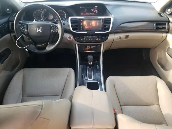 1HGCR2F82HA000245 2017 HONDA ACCORD - Image 8