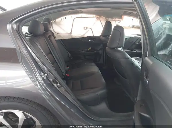 1HGCR2F82HA013030 2017 HONDA ACCORD - Image 8