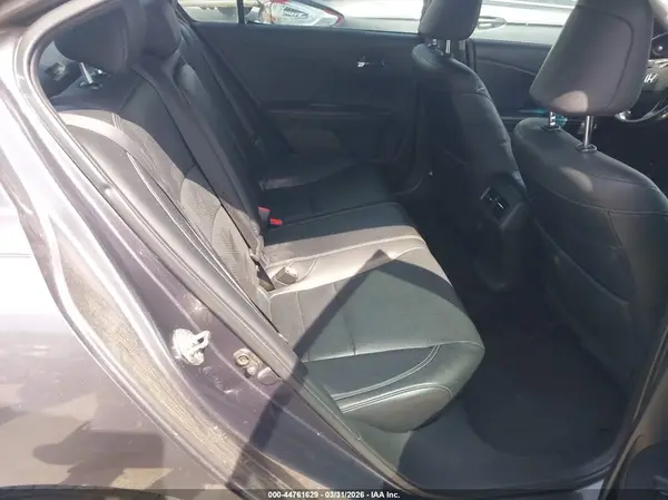 1HGCR2F82HA020821 2017 HONDA ACCORD - Image 8