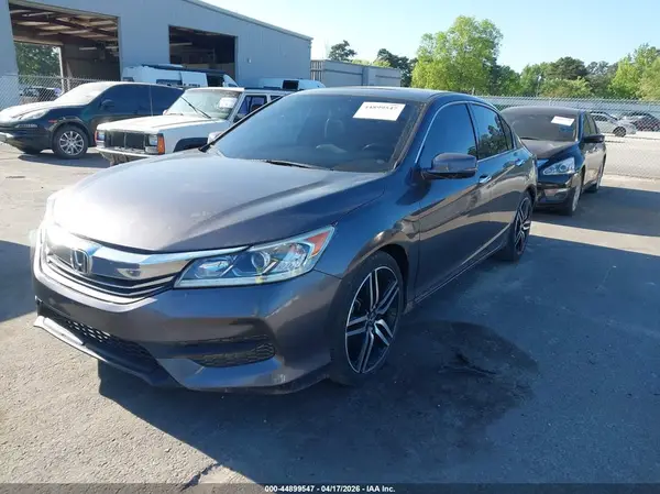 1HGCR2F82HA042575 2017 HONDA ACCORD - Image 2