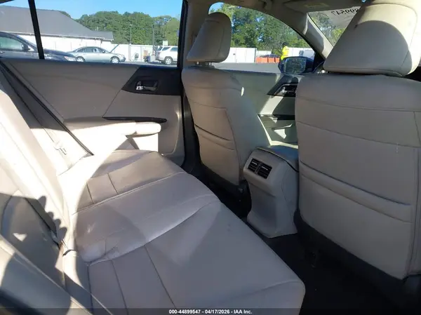 1HGCR2F82HA042575 2017 HONDA ACCORD - Image 8
