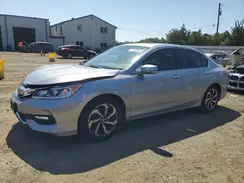 1HGCR2F82HA045296 2017 HONDA ACCORD