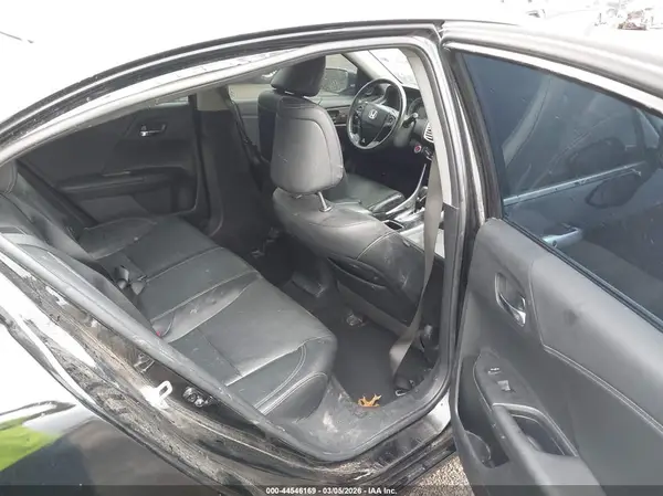 1HGCR2F82HA045816 2017 HONDA ACCORD - Image 8