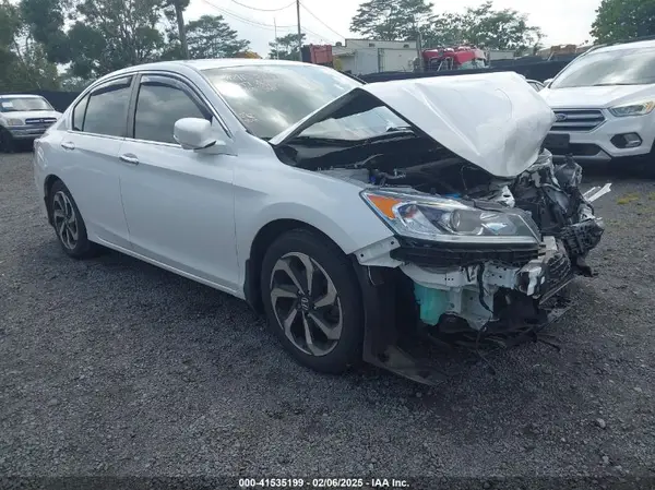 1HGCR2F82HA051941 2017 HONDA ACCORD - Image 1