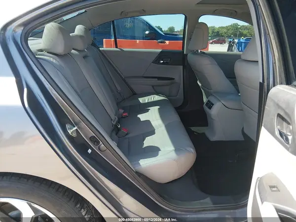 1HGCR2F82HA056928 2017 HONDA ACCORD - Image 8