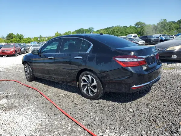 1HGCR2F82HA064611 2017 HONDA ACCORD - Image 2