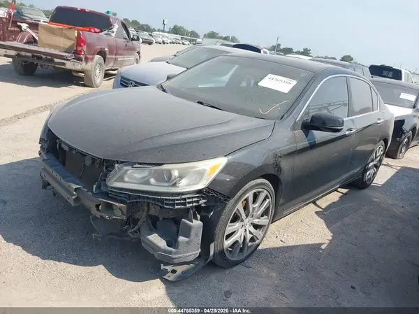 1HGCR2F82HA069954 2017 HONDA ACCORD - Image 2