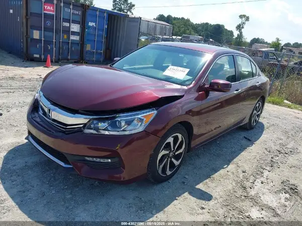 1HGCR2F82HA094952 2017 HONDA ACCORD - Image 2