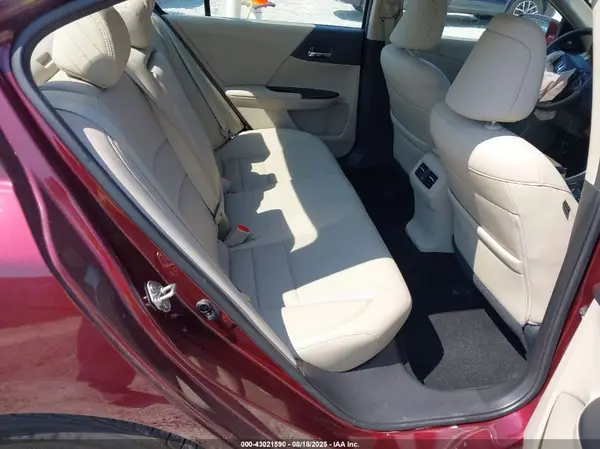 1HGCR2F82HA094952 2017 HONDA ACCORD - Image 8