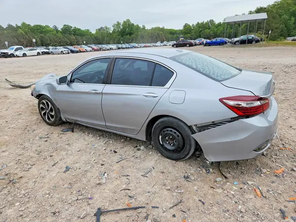 1HGCR2F82HA099374 2017 HONDA ACCORD - Image 2