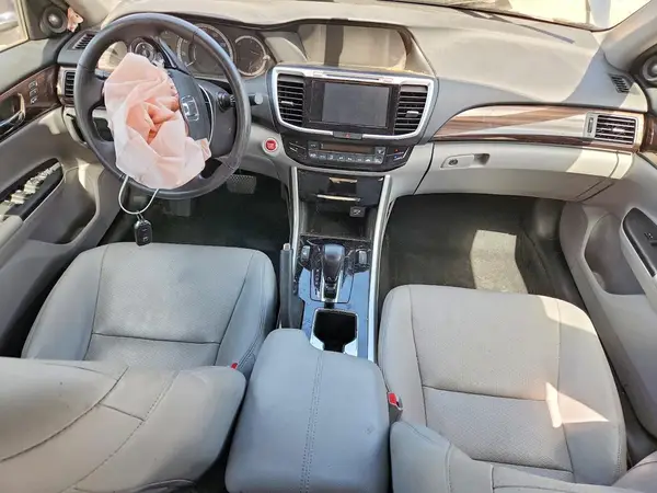 1HGCR2F82HA152008 2017 HONDA ACCORD - Image 8
