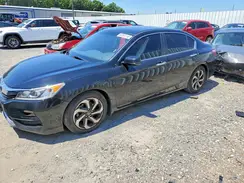1HGCR2F82HA156107 2017 HONDA ACCORD