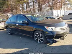 1HGCR2F82HA162716 2017 HONDA ACCORD