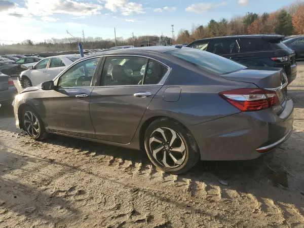 1HGCR2F82HA187907 2017 HONDA ACCORD - Image 2