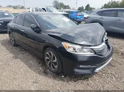 1HGCR2F82HA190516 2017 HONDA ACCORD