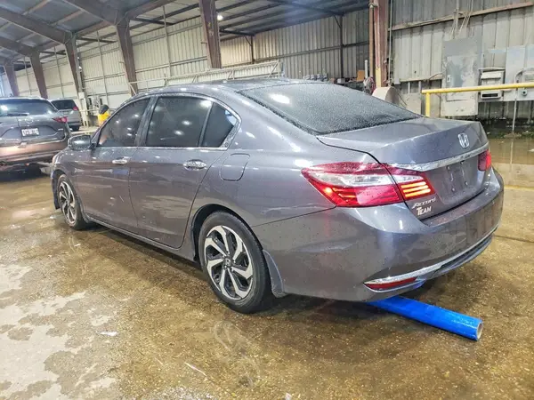 1HGCR2F82HA191603 2017 HONDA ACCORD - Image 2