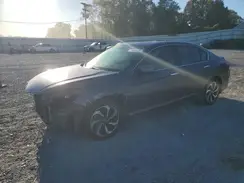 1HGCR2F82HA228570 2017 HONDA ACCORD