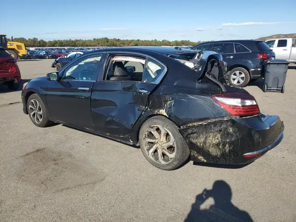 1HGCR2F82HA229640 2017 HONDA ACCORD - Image 2